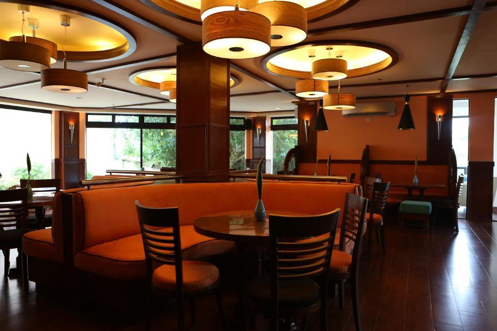Hampstead Boutique Hotel Boracay Balabag  Exteriör bild